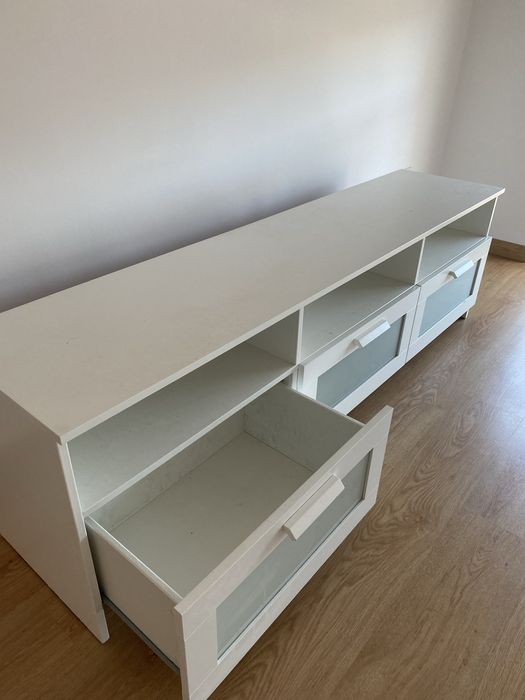 Movel branco para televisao