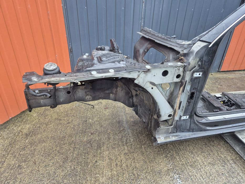 Audi A4 B8 Ćwiartka Podłużnica Kielich Słupek Lewy