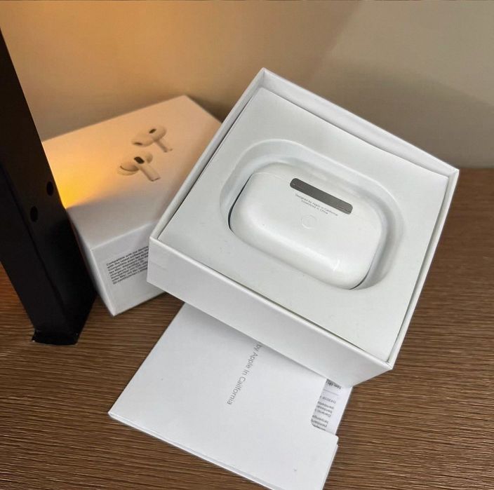 Навушники AirPods Pro 2 (2025 generation) / Беспроводные наушники