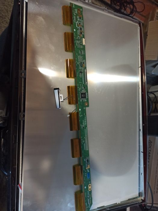 Деталі для монітора Samsung T220 корпус шлейф т-кон плата: 149 грн ...