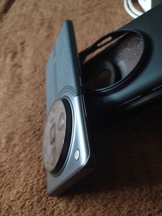 Oppo Find X7 ULTRA (bateria 97%)