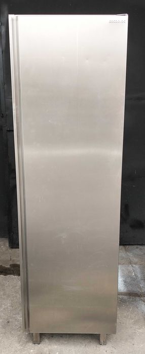 Szafa porządkowa gastronomiczna 60x62x200