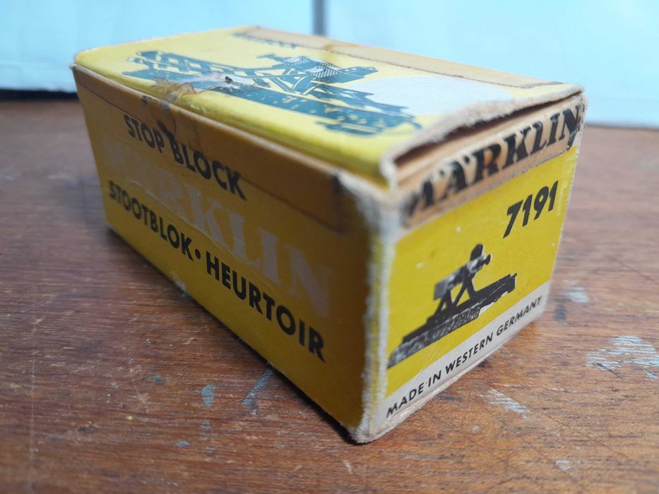 Topo de Via Märklin H0 7191 com Luz