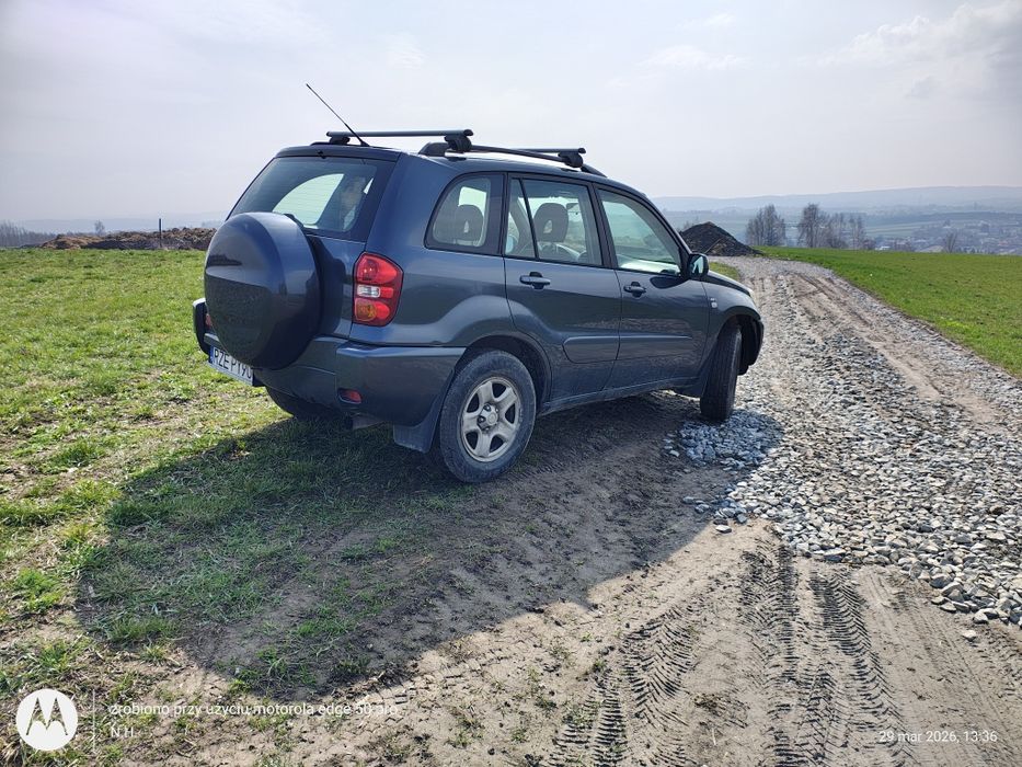 2005r Toyota RAV 4 4x4