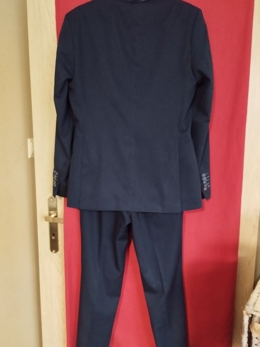 Garnitur granatowy Bruno Zinger