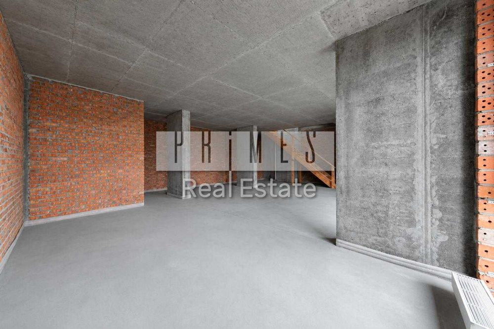 Продаж 4к квартири з паркінгом і коморою, ЖК Chicago, центр, вул. Антоновича, 44