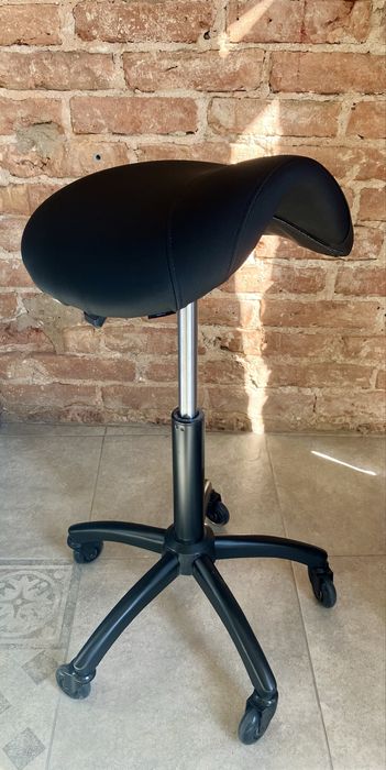 Gabbiano taboret fryzjerski D032 hoker
