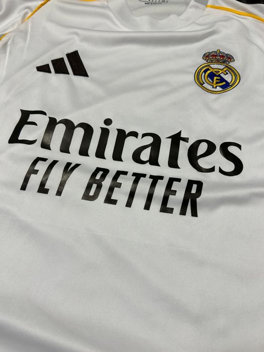 Camisola de Futebol Real Madrid