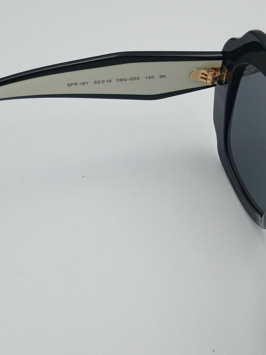 Okulary przeciwsłoneczne Prada Eyewear PR 16YS 09Q5S0 włoski luksus