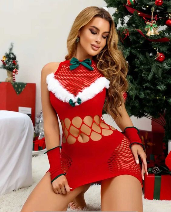 Сексуальное новогоднее платье в сетку с перчатками | Образ Снегурочки