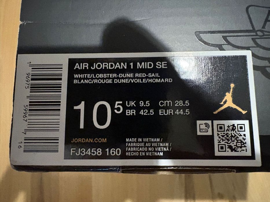 Buty Air Jordan 1 MID SE