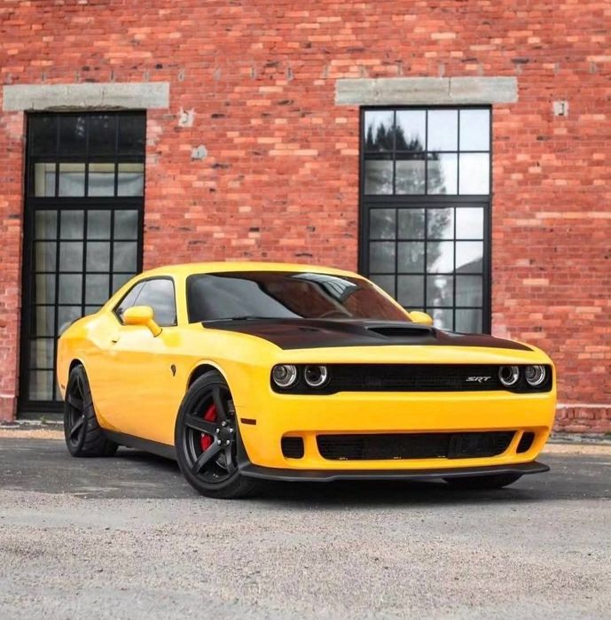 Dodge Challenger Stan idealny, 800KM.