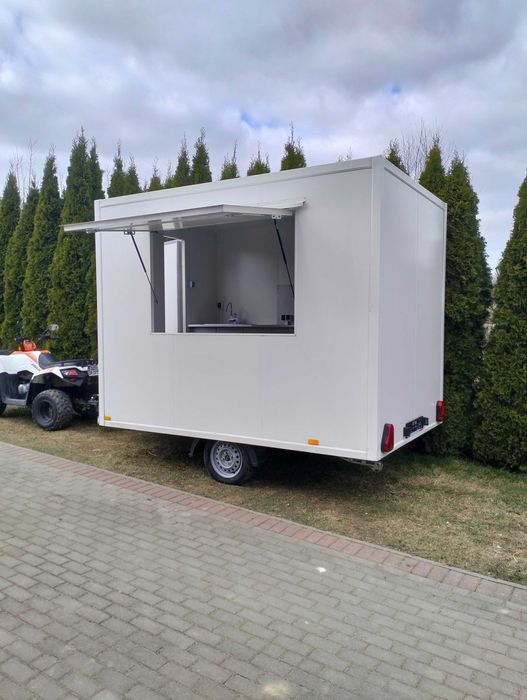 Food truck przyczepa gastronomiczna