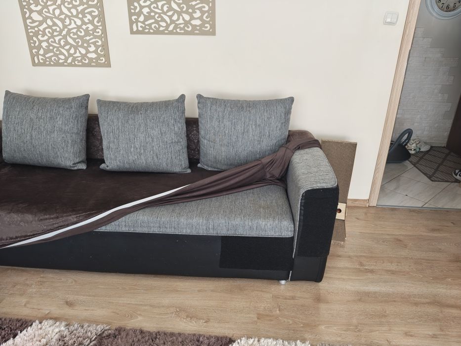 Oddam za darmo  kanapę