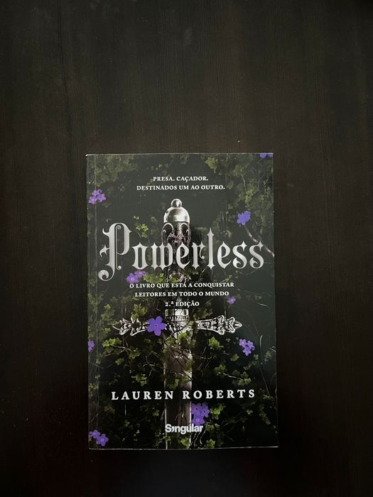 Livro  Powerless