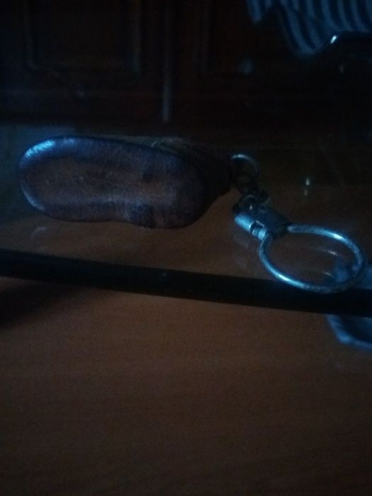 Porta chaves original da Madeira em péle