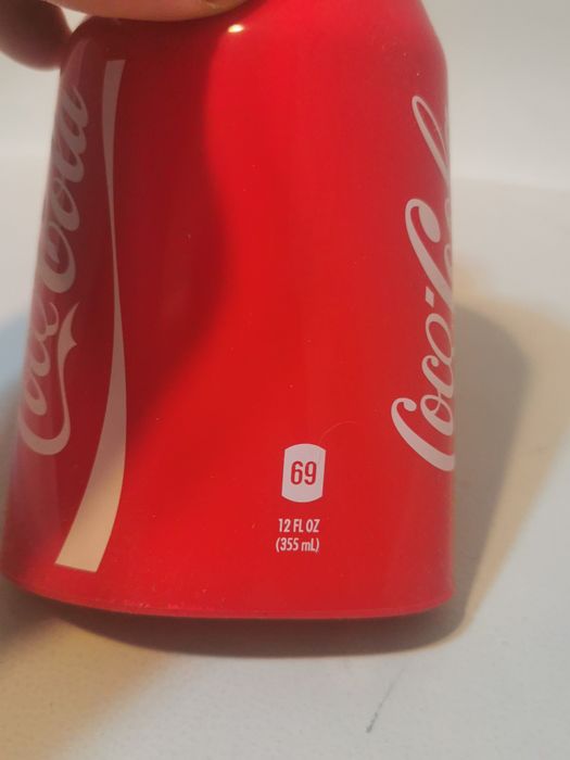 Etui maskujące na puszkę