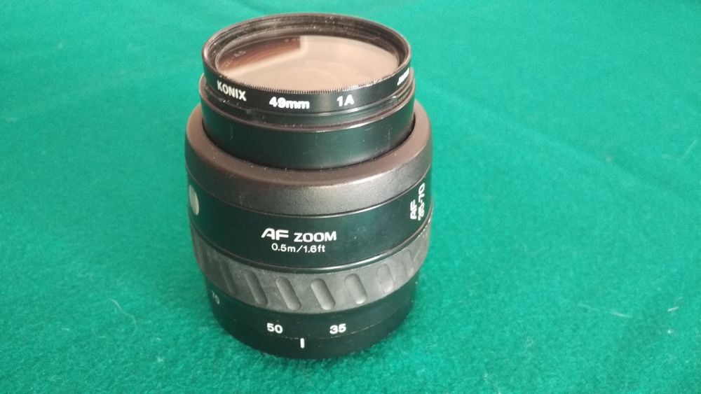 Objectiva Minolta AF Zoom 0.5m/1.6ft Lente 35-70mm