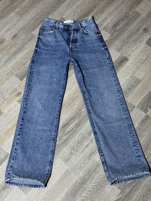 Жіночі джинси Mango (32 розмір)
