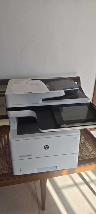 HP LaserJet Enterprise MFP M527m (Como Nova)