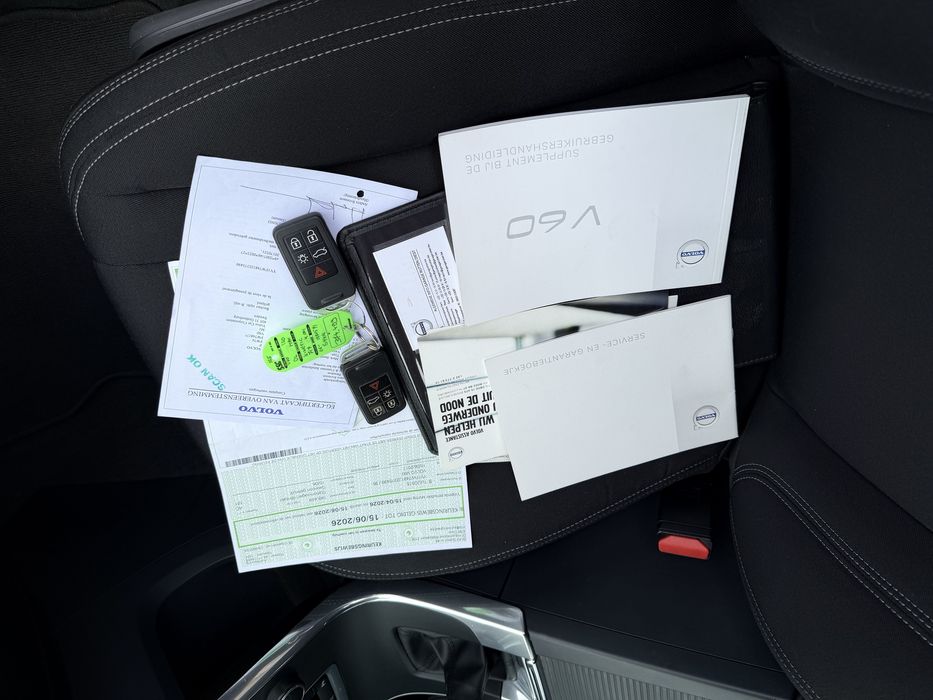 Volvo V60 Navigacja   2.0D