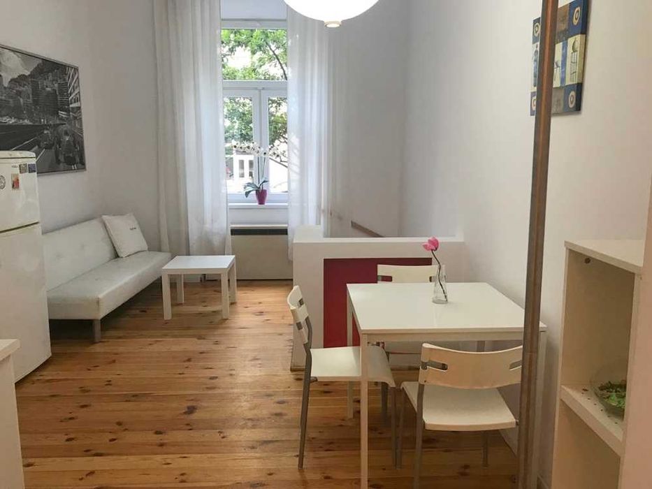 CENTRUM – atrakcyjne 3 pokojowe mieszkanie ( 10 min do Rynku)