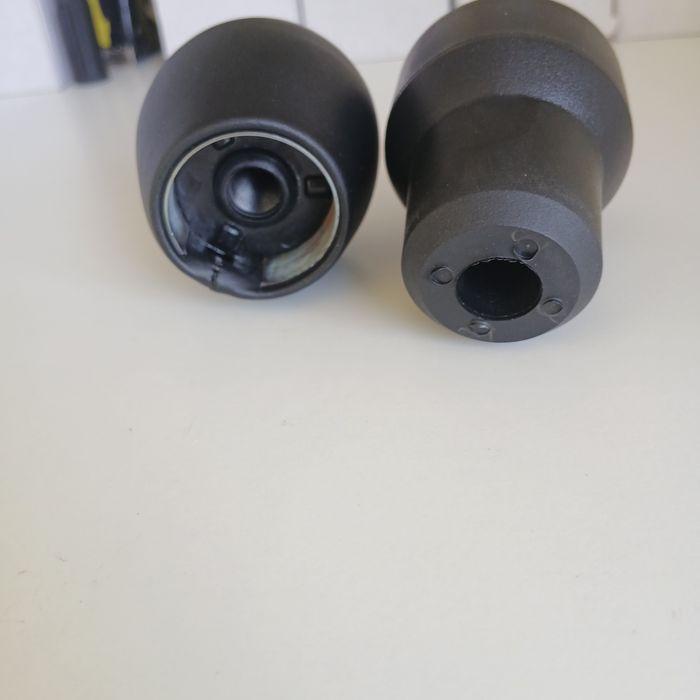 Hyundai, Kia,(еко шкіра)