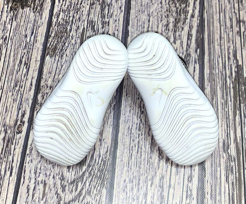 Кроссовки Nike Flex Runner AT4665-001 для ребенка, размер 26 (15,5 см)