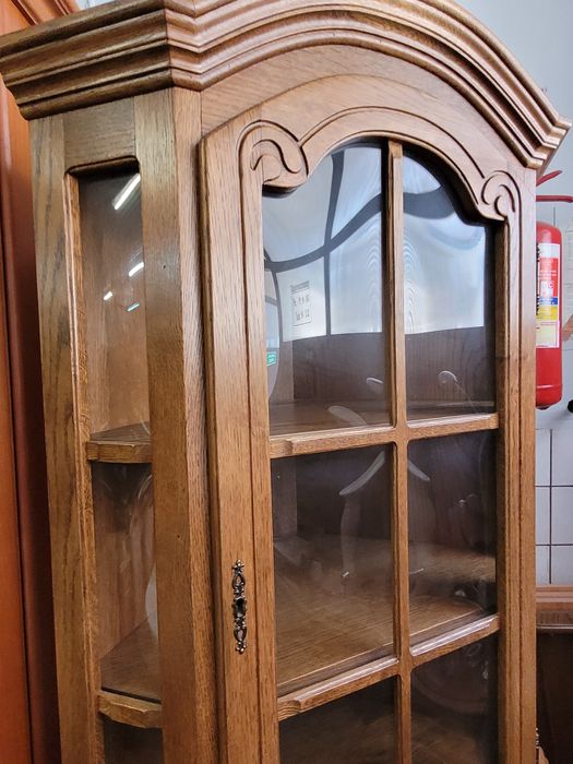 Witryna rogowa dębowa