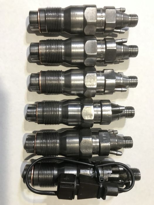 Распылители форсунки Opel Kadett Askona Frontera Omega Rekord Vectra