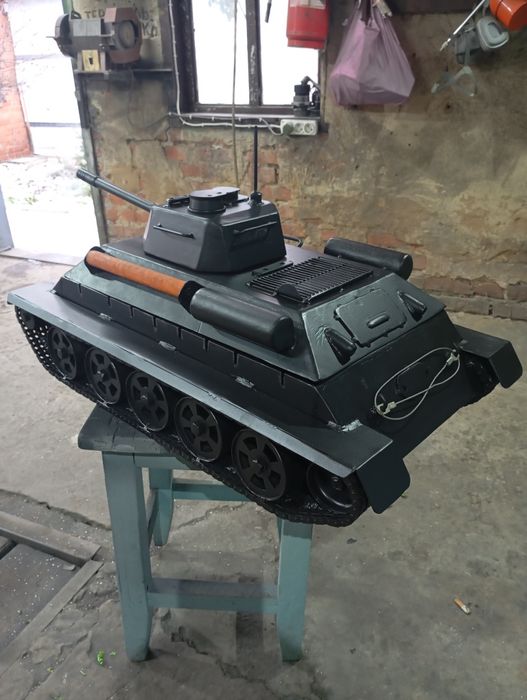 Мангал в виде танка