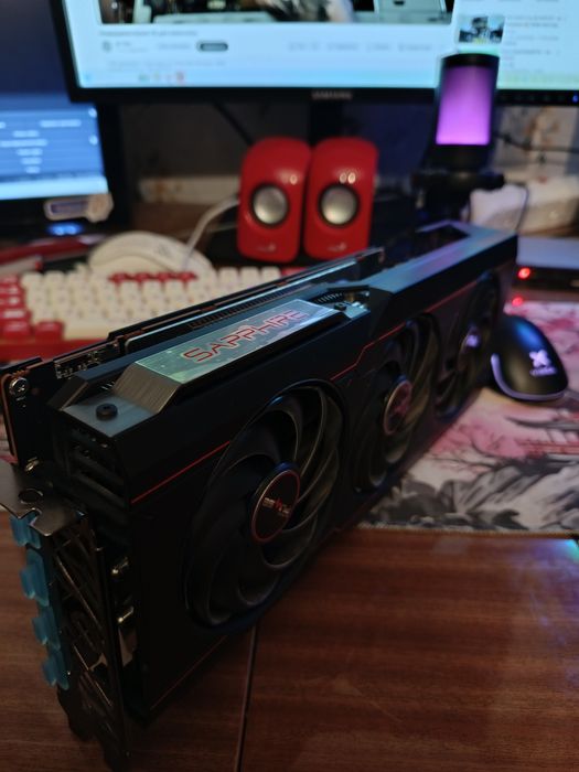 Продам видеокарту rx 6800 xt 16gb