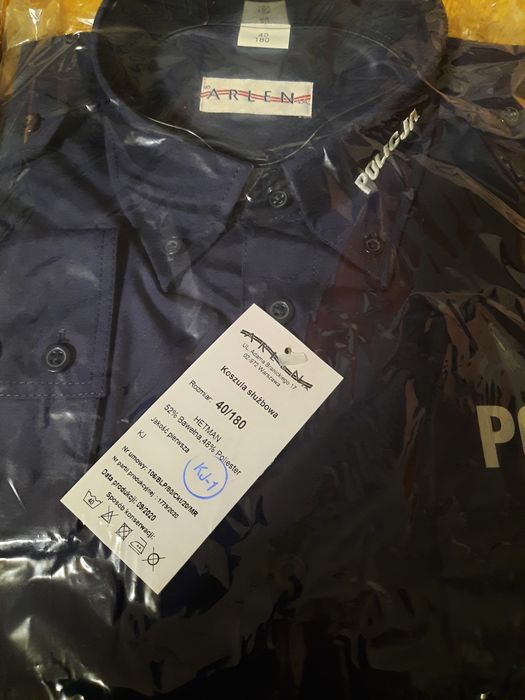 Policyjna koszula służbowa