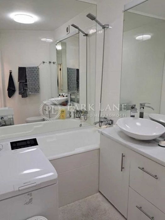 1 кімнатна пр.Бажана 24/1