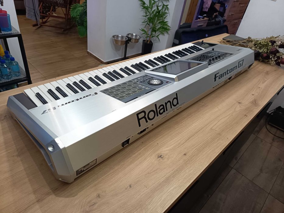Roland Fantom G7
