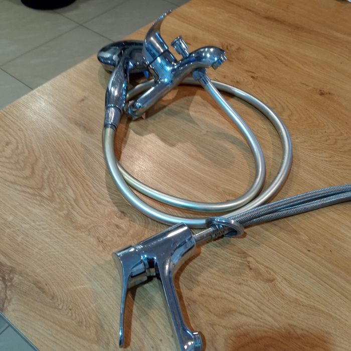 Bateria wannowa i umywalkowa