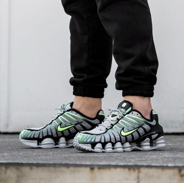 Кросівки чоловічі Nike Shox TL