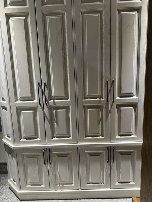 Оренда Дома Три Этажа + Парковка + Камуналка