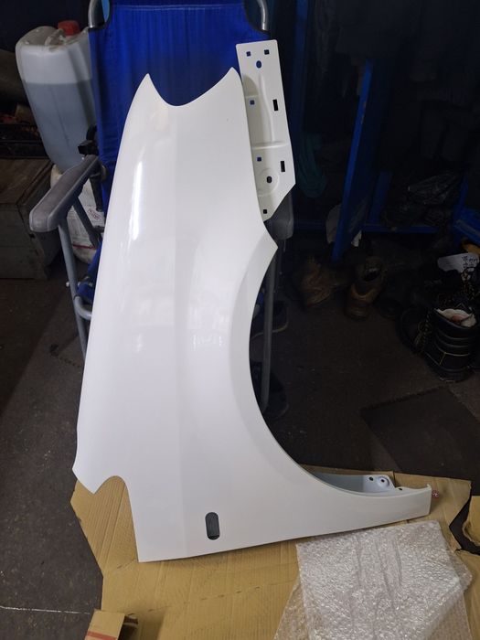 Крило передні vw caddy,  разборка, сто,евакуатор