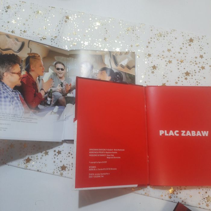 Książka z DVD "Po prostu przyjaźń ", "Plac zabaw"