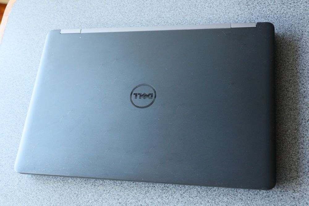 Реально IPS 15,6 Dell Precision 3510 i7mQ SSd 256 RAM 8GB AMDvideo