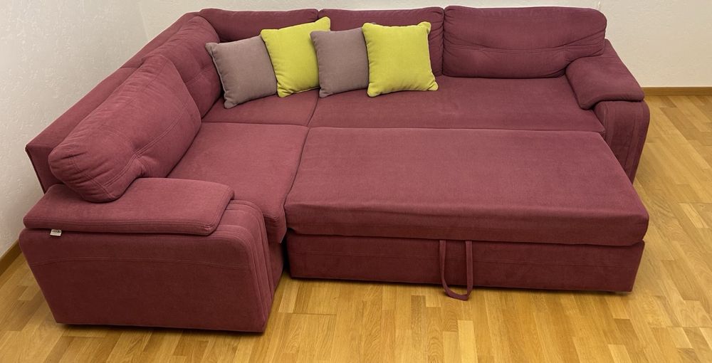 Диван розкладний великий