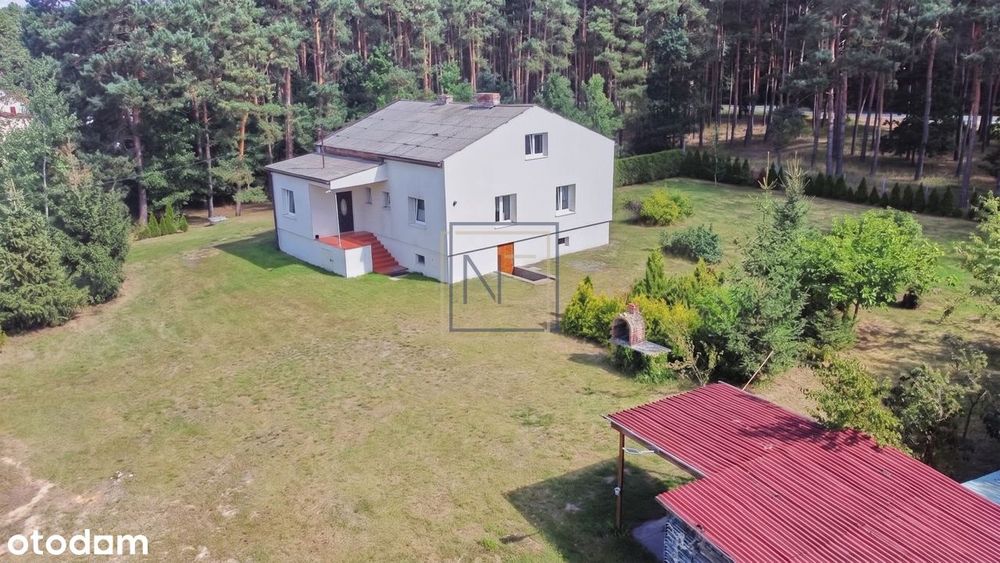 Siedlisko otoczone lasem działka 4500 m2.