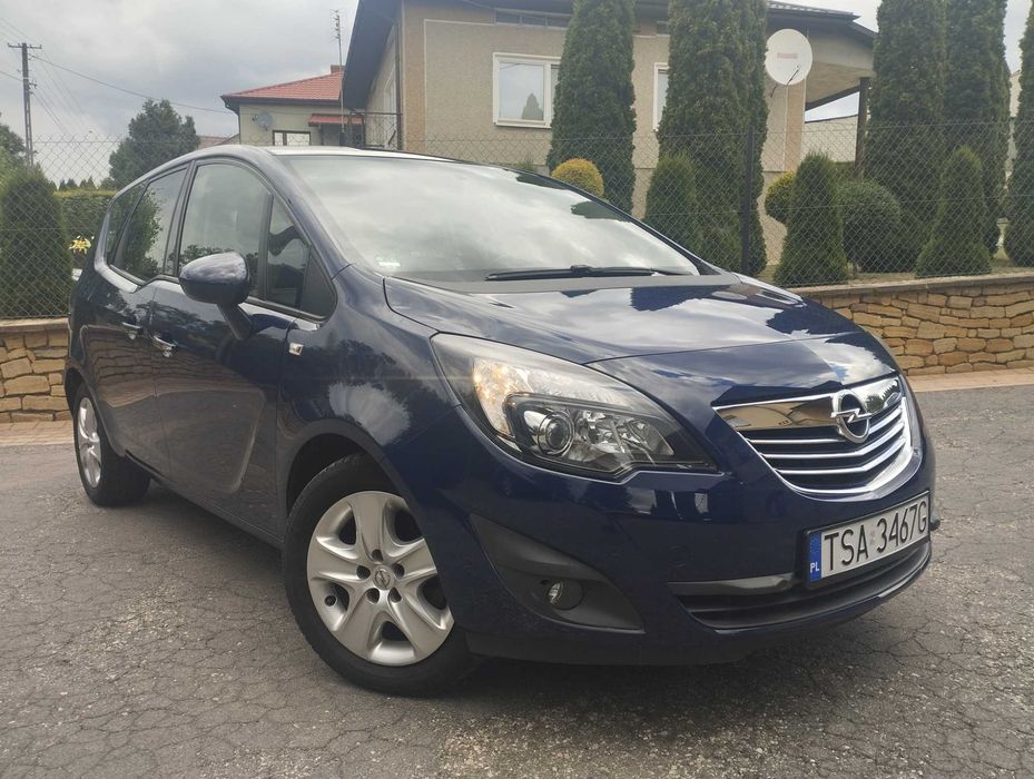 OPEL MERIVA B. 1.4 benzyna -100KM, rok prod. 2011, przebieg 125000km.