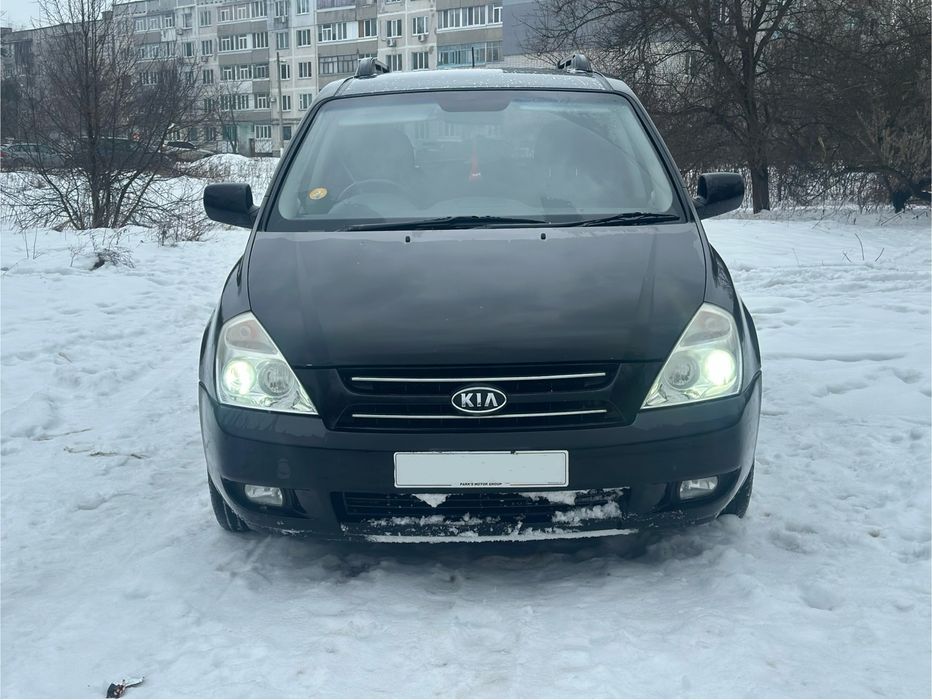 Продам KIA Sedona 2.9 diesel