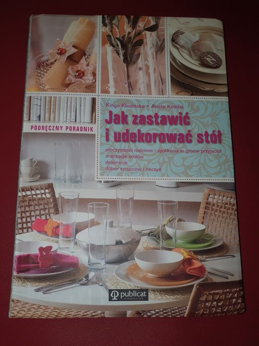 Sprzedam książkę "Jak zastawić i udekorować stół"