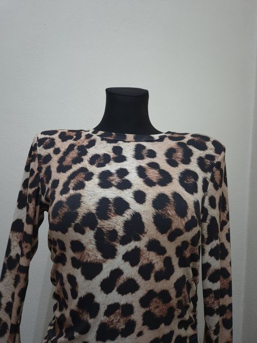 Sukienka print panterka prążek marszczona uni