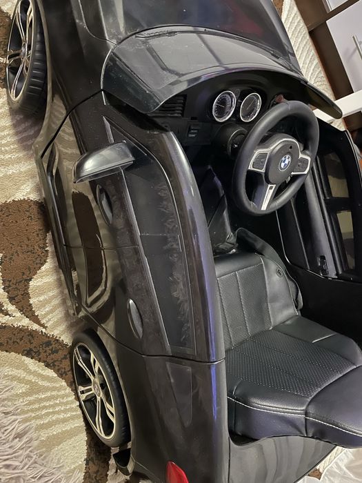 Дитяча електромашинка BMW 6 GT