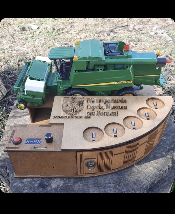 Наливатор “Комбайнер” John Deere під 5 чарок