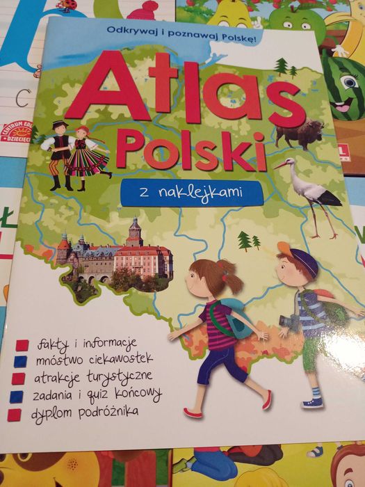Atlas Polski z naklejkami poznaję i odkrywam